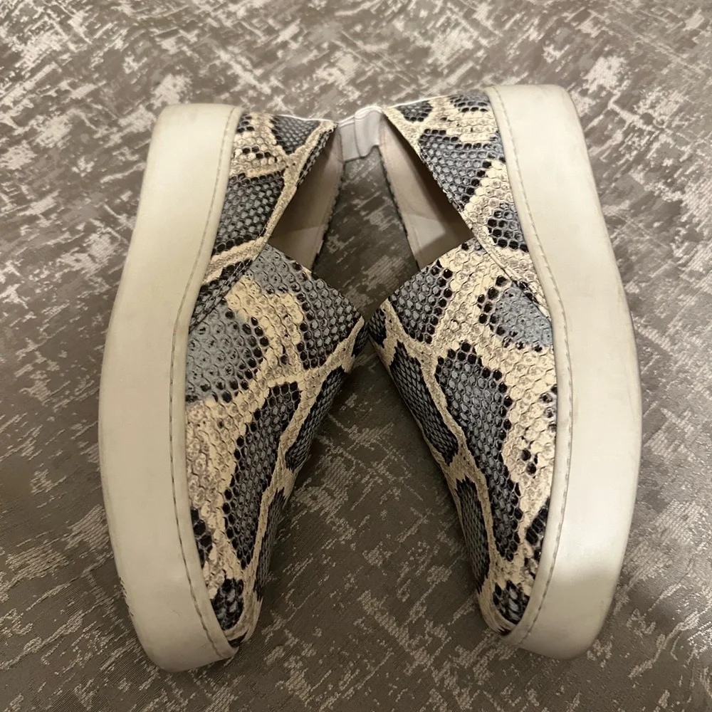 Vince Saxon 2 Slip-On Mottled Cloud Snake Shoe